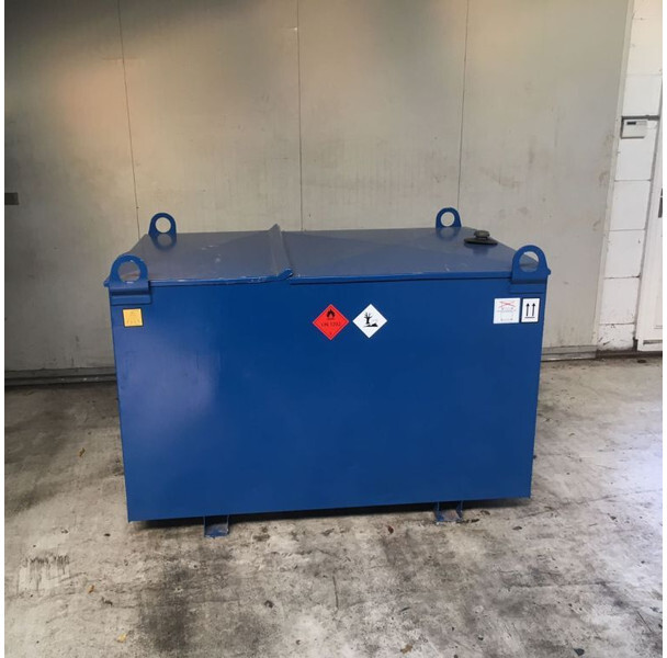 Kiwa IBC Elzinga Machinefabriek 1000 liter IBC Dieseltank met handpomp - Lagertank: das Bild 5 Kiwa IBC Elzinga Machinefabriek 1000 liter IBC Dieseltank met handpomp - Lagertank: das Bild 5