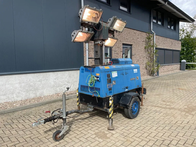 Kubota Superlight VT1 mobiele lichtmast-generator - Lichtmasten: das Bild 2 Kubota Superlight VT1 mobiele lichtmast-generator - Lichtmasten: das Bild 2