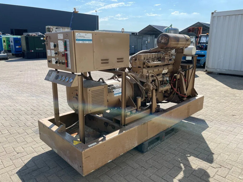 Renault Leroy Somer 100 kVA generatorset ex Emergency 66,1 hours - Stromgenerator: das Bild 5 Renault Leroy Somer 100 kVA generatorset ex Emergency 66,1 hours - Stromgenerator: das Bild 5