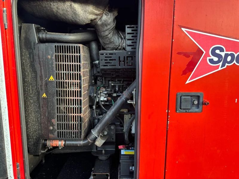 Stromgenerator SDMO R110 C3 John Deere Leroy Somer 110 kVA Silent Rental generatorset Stage 3A: das Bild 10