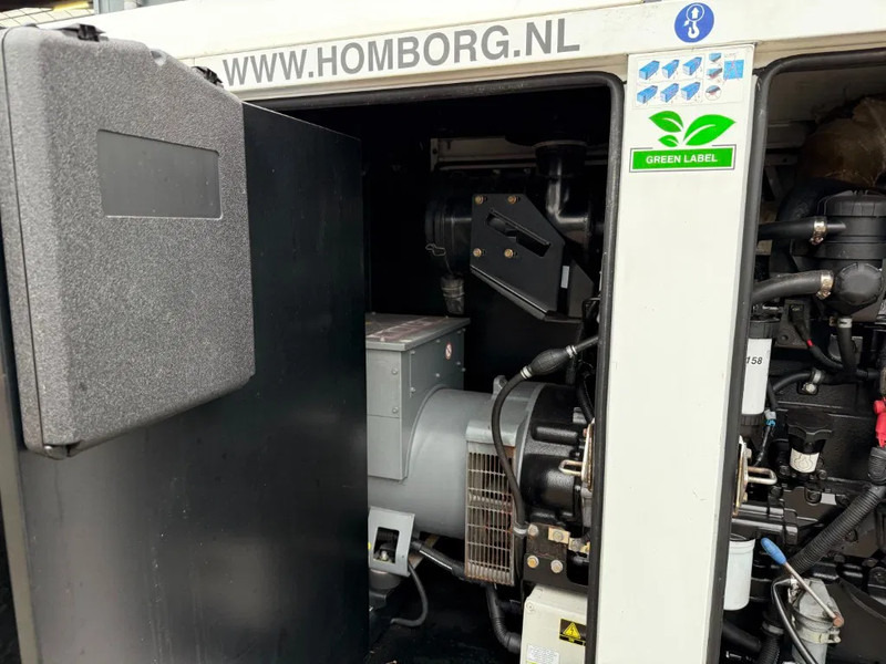 Stromgenerator SDMO R90 C3 John Deere Leroy Somer 90 kVA Silent Rental generatorset: das Bild 6 Stromgenerator SDMO R90 C3 John Deere Leroy Somer 90 kVA Silent Rental generatorset: das Bild 6
