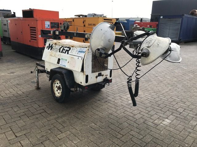 Wacker LTC4L Lombardini Diesel Mobiele light tower lichtmast aggregaat - Lichtmasten: das Bild 4 Wacker LTC4L Lombardini Diesel Mobiele light tower lichtmast aggregaat - Lichtmasten: das Bild 4