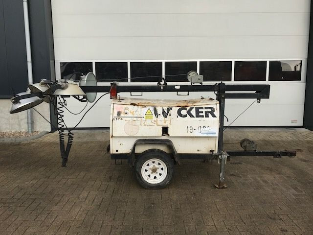 Wacker LTC4L Lombardini Diesel Mobiele light tower lichtmast aggregaat - Lichtmasten: das Bild 1 Wacker LTC4L Lombardini Diesel Mobiele light tower lichtmast aggregaat - Lichtmasten: das Bild 1