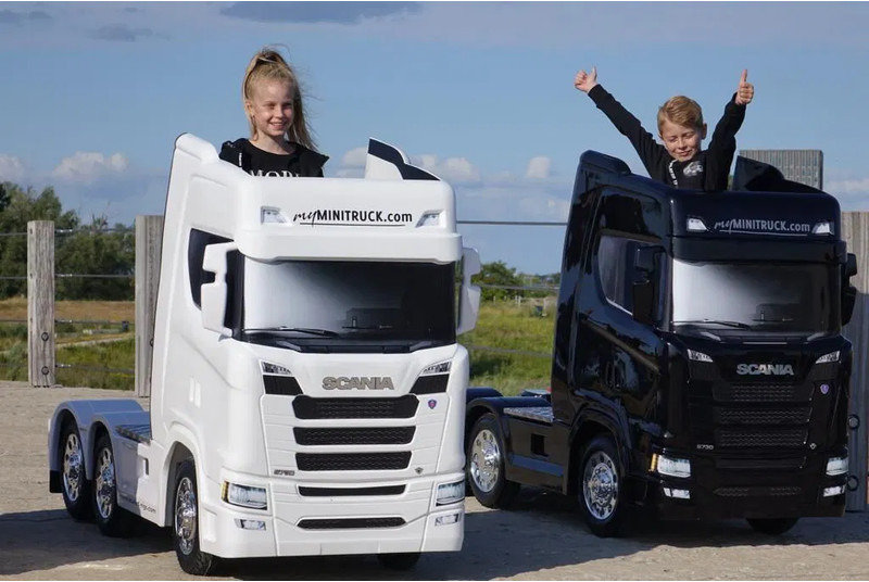 Scania 770ST V8 NGS SCANIA S770 - Sattelzugmaschine: das Bild 4 Scania 770ST V8 NGS SCANIA S770 - Sattelzugmaschine: das Bild 4