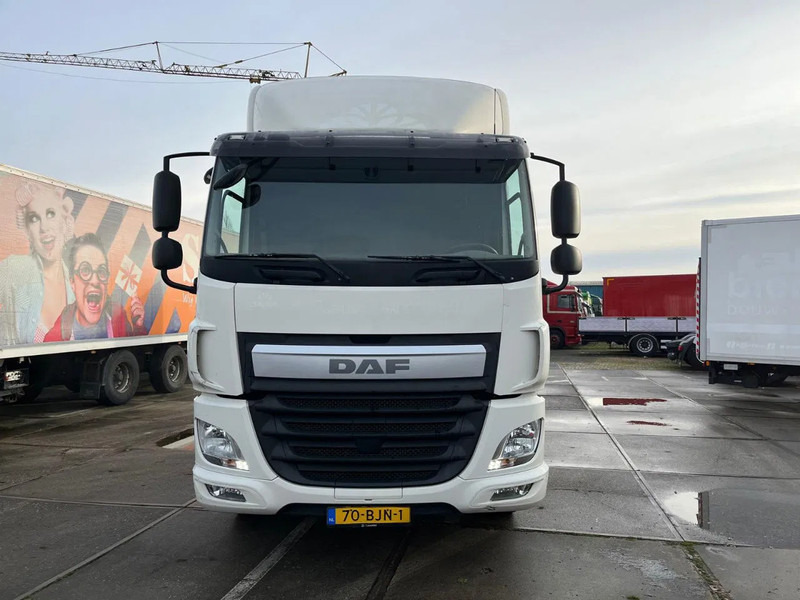 DAF CF 260 CF 260 FA CHASSIS CABINE EURO 6 - Fahrgestell LKW: das Bild 2 DAF CF 260 CF 260 FA CHASSIS CABINE EURO 6 - Fahrgestell LKW: das Bild 2