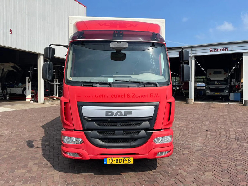 DAF LF 210 FA 12 TN EURO 6 - Koffer LKW: das Bild 2 DAF LF 210 FA 12 TN EURO 6 - Koffer LKW: das Bild 2
