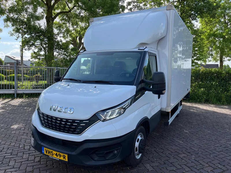 Iveco Daily 35C16 Achterdeuren (15 diverse modellen op voorraad) - Koffer Transporter, Transporter mit Doppelkabine: das Bild 2 Iveco Daily 35C16 Achterdeuren (15 diverse modellen op voorraad) - Koffer Transporter, Transporter mit Doppelkabine: das Bild 2