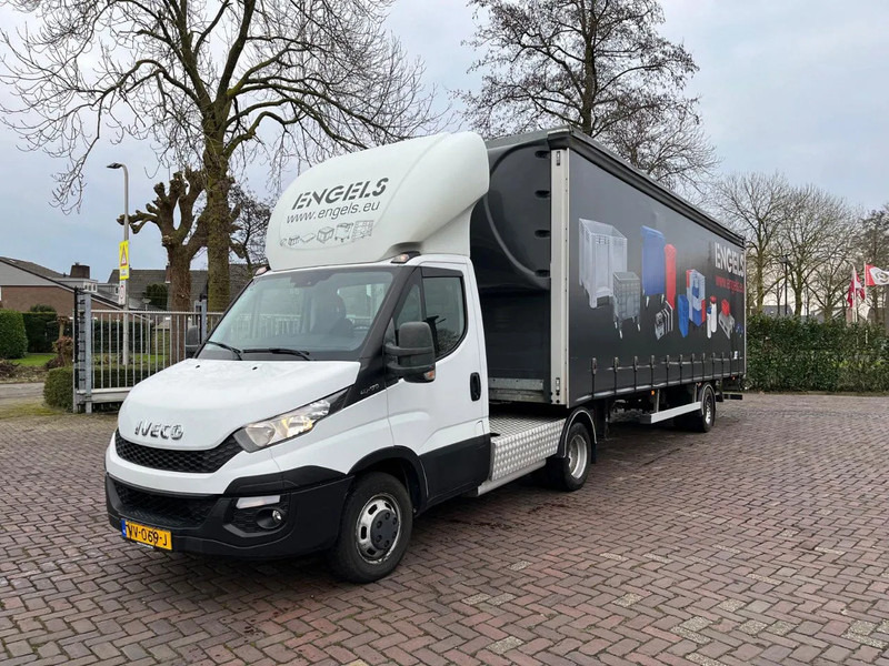 Iveco Daily 40 C17T - Minisattelzug: das Bild 3 Iveco Daily 40 C17T - Minisattelzug: das Bild 3