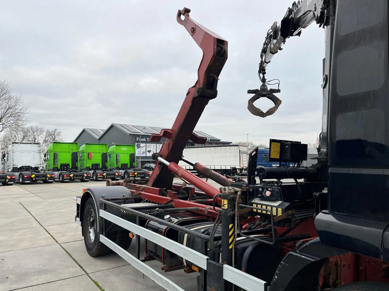 Iveco Eurostar 190 MH190E24 - Autokran: das Bild 2 Iveco Eurostar 190 MH190E24 - Autokran: das Bild 2