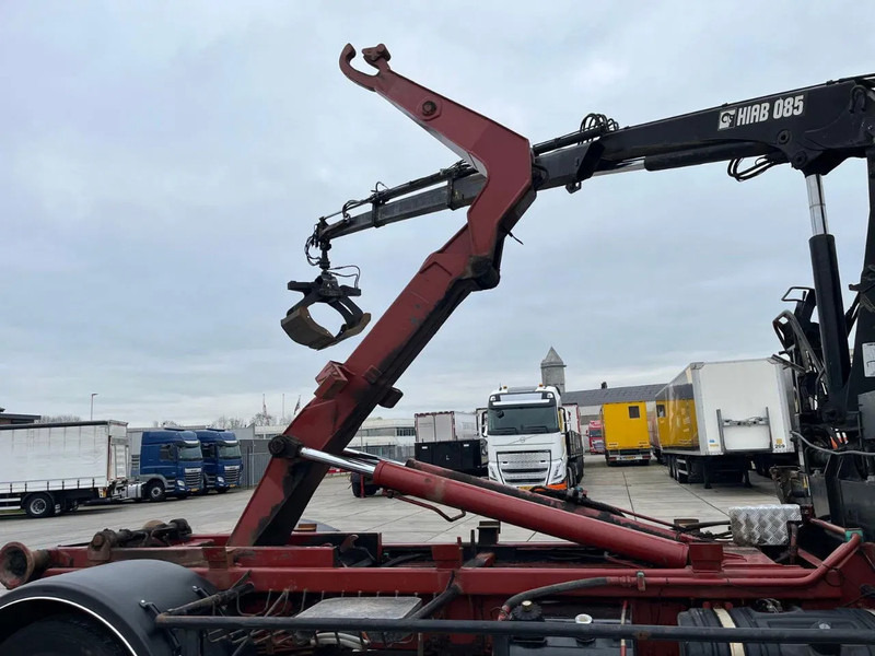 Iveco Eurostar 190 MH190E24 - Abrollkipper, Autokran: das Bild 3 Iveco Eurostar 190 MH190E24 - Abrollkipper, Autokran: das Bild 3