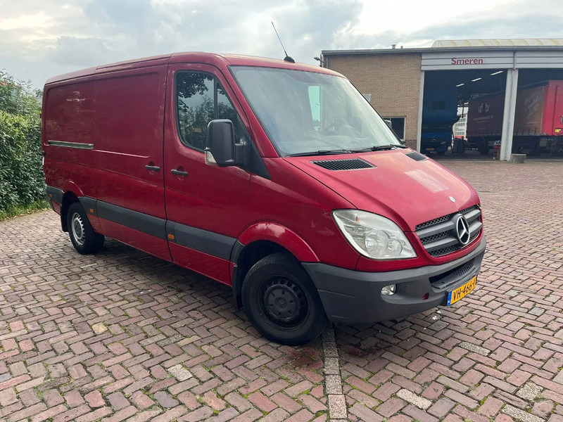 Mercedes-Benz Sprinter 313 CDI L2H1 - Kastenwagen: das Bild 3 Mercedes-Benz Sprinter 313 CDI L2H1 - Kastenwagen: das Bild 3
