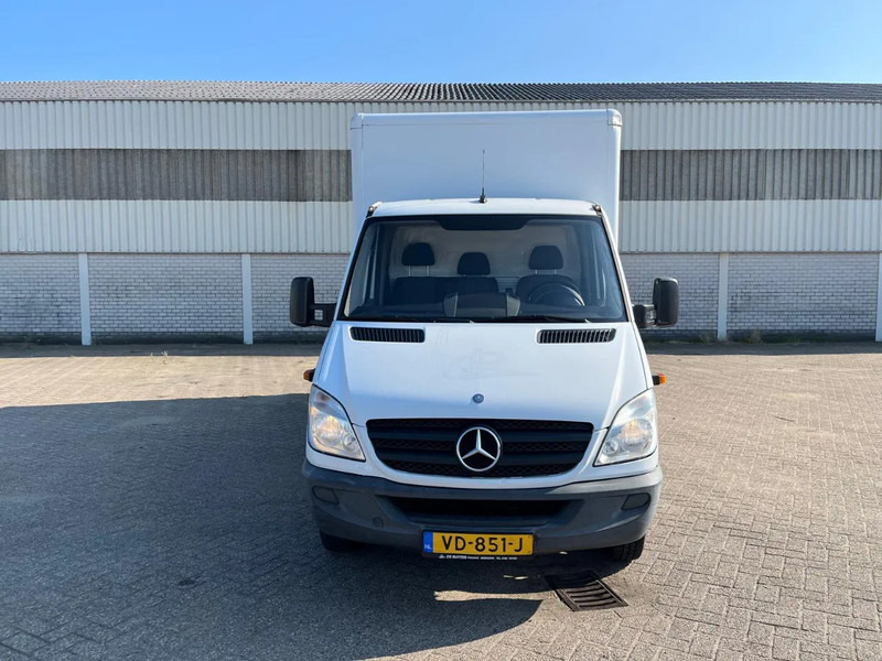 Mercedes-Benz Sprinter 513 2.2 CDI - Koffer Transporter, Transporter mit Doppelkabine: das Bild 3 Mercedes-Benz Sprinter 513 2.2 CDI - Koffer Transporter, Transporter mit Doppelkabine: das Bild 3