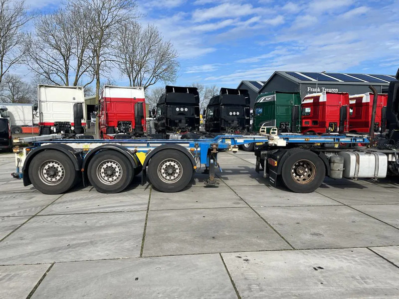 Renders-has O4/DA 08 EURO 800 CONTAINERCHASSIS - Container/ Wechselfahrgestell Auflieger: das Bild 5 Renders-has O4/DA 08 EURO 800 CONTAINERCHASSIS - Container/ Wechselfahrgestell Auflieger: das Bild 5