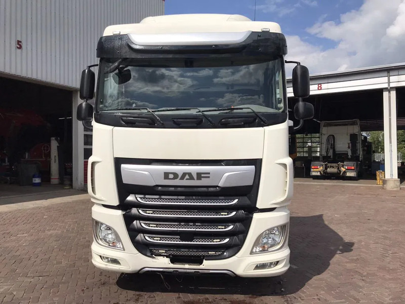 DAF XF 480 FT EURO 6 - Sattelzugmaschine: das Bild 2 DAF XF 480 FT EURO 6 - Sattelzugmaschine: das Bild 2