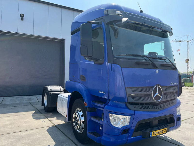 Mercedes-Benz Actros 1940 - Sattelzugmaschine: das Bild 3 Mercedes-Benz Actros 1940 - Sattelzugmaschine: das Bild 3