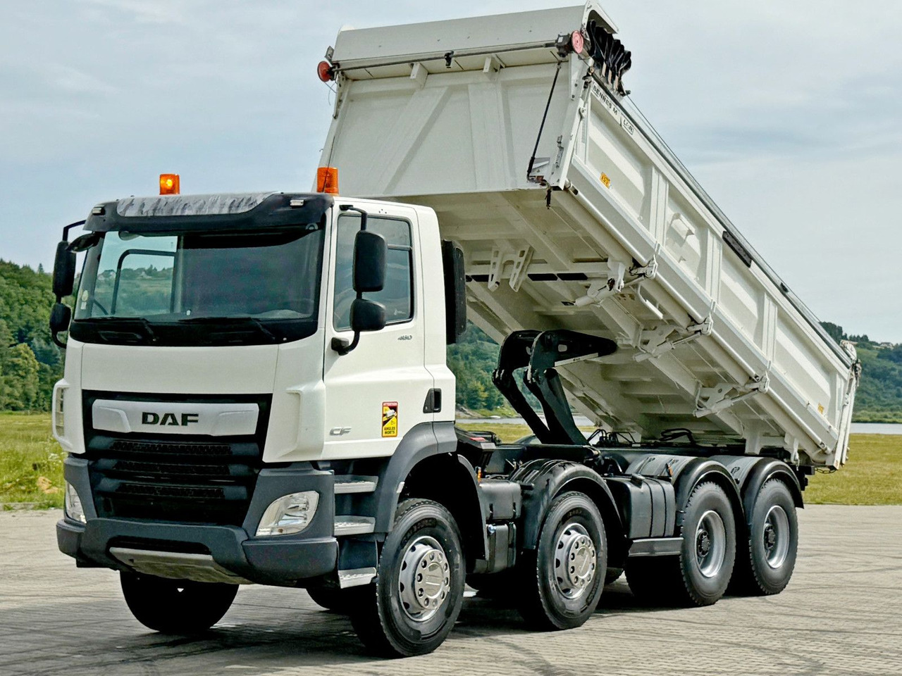 DAF CF 480 * Kipper 6,00 m + BORDMATIC/ 8x4 * TOP - Kipper, Autokran: das Bild 5 DAF CF 480 * Kipper 6,00 m + BORDMATIC/ 8x4 * TOP - Kipper, Autokran: das Bild 5