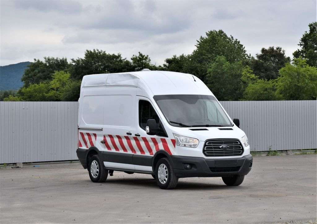 Ford TRANSIT 2.2 * Kastenwagen * 4x4 - Kastenwagen: das Bild 2 Ford TRANSIT 2.2 * Kastenwagen * 4x4 - Kastenwagen: das Bild 2