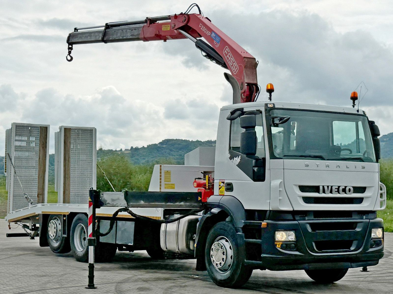Iveco Stralis 310 * FASSI F230AXP.22 + FUNK * TOP - Abschleppwagen: das Bild 3 Iveco Stralis 310 * FASSI F230AXP.22 + FUNK * TOP - Abschleppwagen: das Bild 3