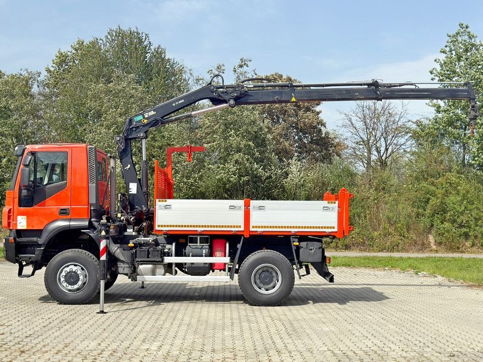 Iveco TRAKKER 190T36 * HIAB 111 ES-2 HIDUO * 4x4 * TOP - Autokran: das Bild 5 Iveco TRAKKER 190T36 * HIAB 111 ES-2 HIDUO * 4x4 * TOP - Autokran: das Bild 5