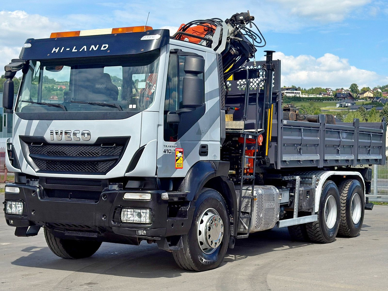 Iveco TRAKKER 410*Kipper 5,20m*ATLAS 165.2E * FUNK/6x4 Iveco TRAKKER 410*Kipper 5,20m*ATLAS 165.2E * FUNK/6x4 - Kipper, Autokran: das Bild 4 Iveco TRAKKER 410*Kipper 5,20m*ATLAS 165.2E * FUNK/6x4 Iveco TRAKKER 410*Kipper 5,20m*ATLAS 165.2E * FUNK/6x4 - Kipper, Autokran: das Bild 4