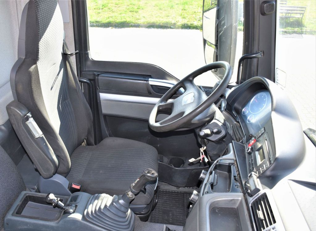 Autokran, Pritsche LKW MAN TGS 35.440 * HIAB 322 EP-5HIPRO+FUNK / 8x4! MAN TGS 35.440 * HIAB 322 EP-5HIPRO+FUNK / 8x4!: das Bild 11