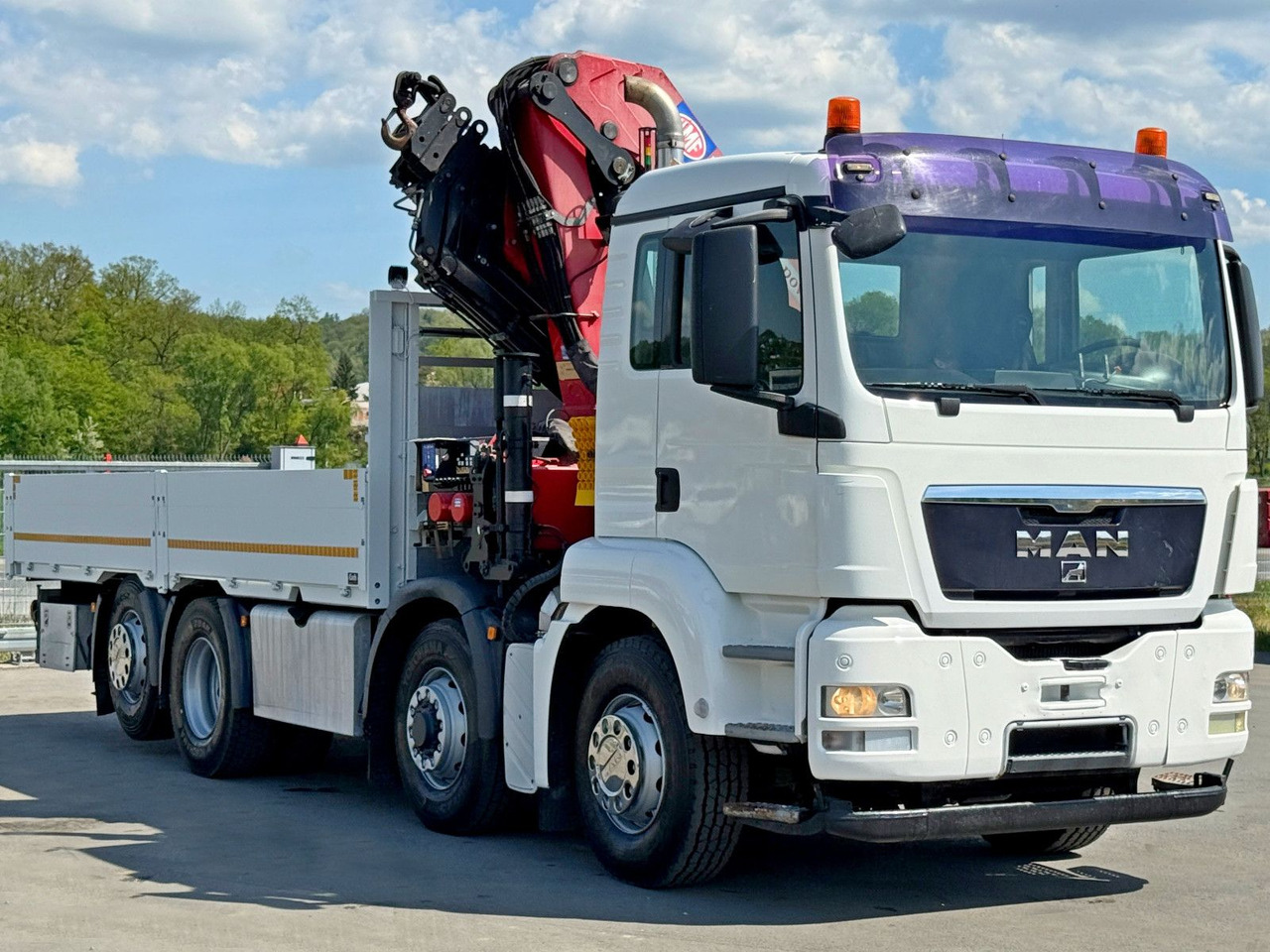 MAN TGS 35.440* KIPPER 6,00m * HMF 4220 K6/FUNK* 8x4 - Autokran: das Bild 3 MAN TGS 35.440* KIPPER 6,00m * HMF 4220 K6/FUNK* 8x4 - Autokran: das Bild 3