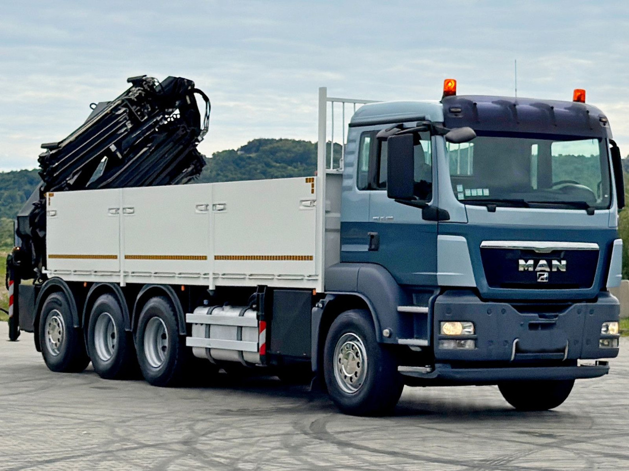 MAN TGS 35.480*HIAB 377 E-5 HIPRO+JIB 70X-3FUNK /8x4 - Autokran: das Bild 4 MAN TGS 35.480*HIAB 377 E-5 HIPRO+JIB 70X-3FUNK /8x4 - Autokran: das Bild 4