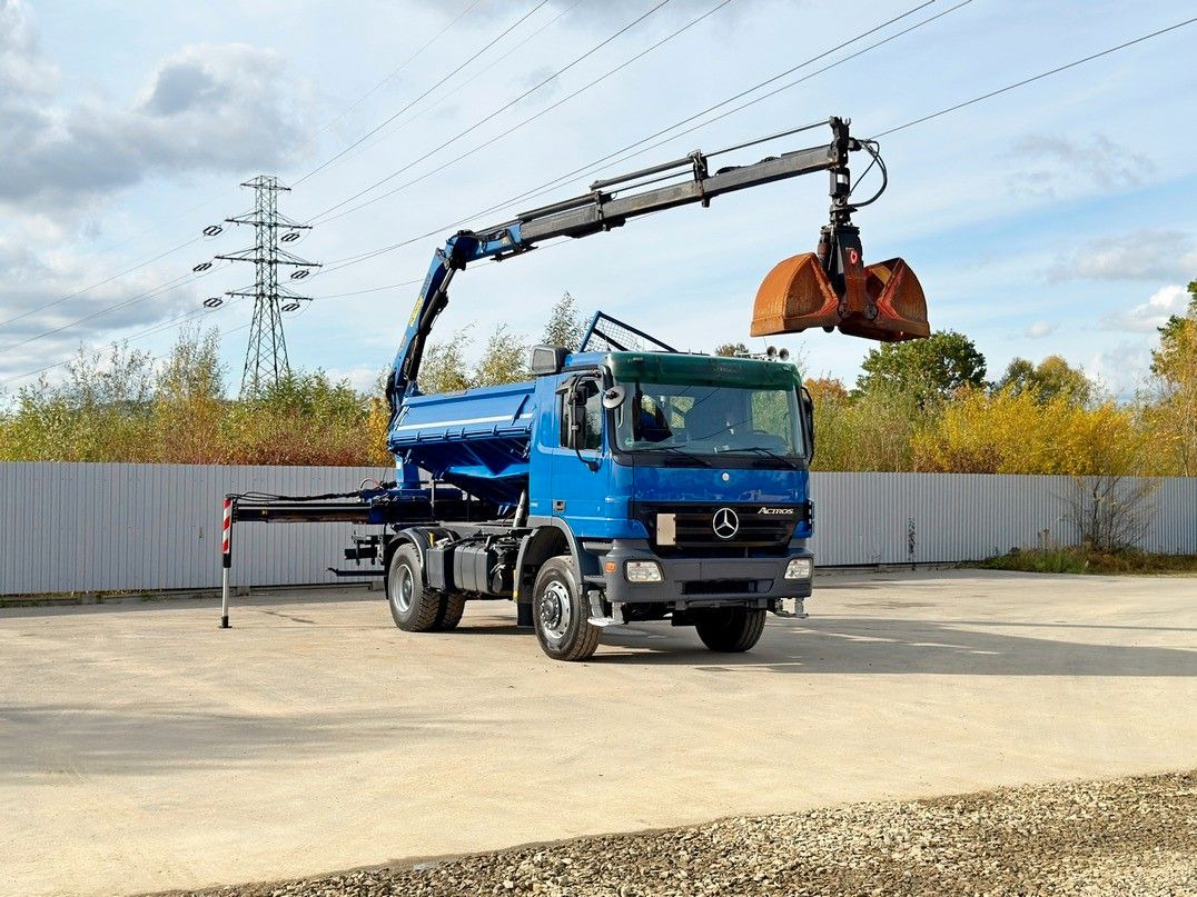 Mercedes-Benz ACTROS 1841 * PK 10501 + FUNK * TOP * 4x4 - Kipper, Autokran: das Bild 2 Mercedes-Benz ACTROS 1841 * PK 10501 + FUNK * TOP * 4x4 - Kipper, Autokran: das Bild 2