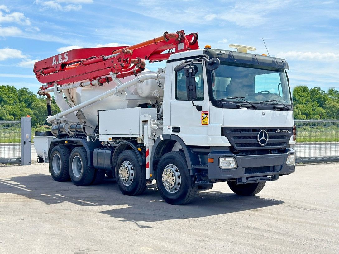 Mercedes-Benz ACTROS 3241* Betonpumpe 21m *8x4 * Top Zustand Mercedes-Benz ACTROS 3241* Betonpumpe 21m *8x4 * Top Zustand - Betonpumpe: das Bild 1 Mercedes-Benz ACTROS 3241* Betonpumpe 21m *8x4 * Top Zustand Mercedes-Benz ACTROS 3241* Betonpumpe 21m *8x4 * Top Zustand - Betonpumpe: das Bild 1