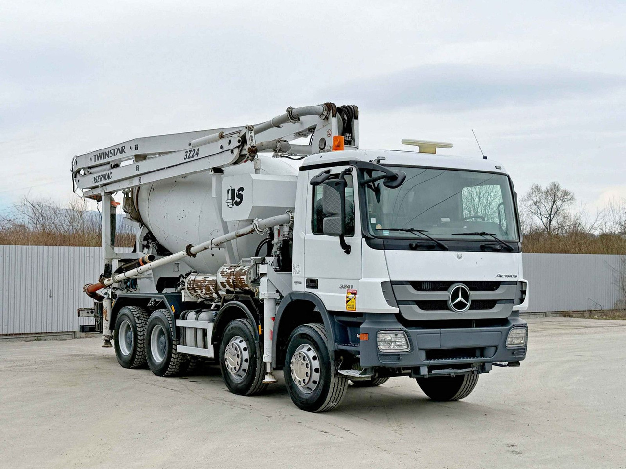 Mercedes-Benz ACTROS 3241 * Betonpumpe 24 m + FUNK / 8x4 - Betonpumpe: das Bild 1 Mercedes-Benz ACTROS 3241 * Betonpumpe 24 m + FUNK / 8x4 - Betonpumpe: das Bild 1