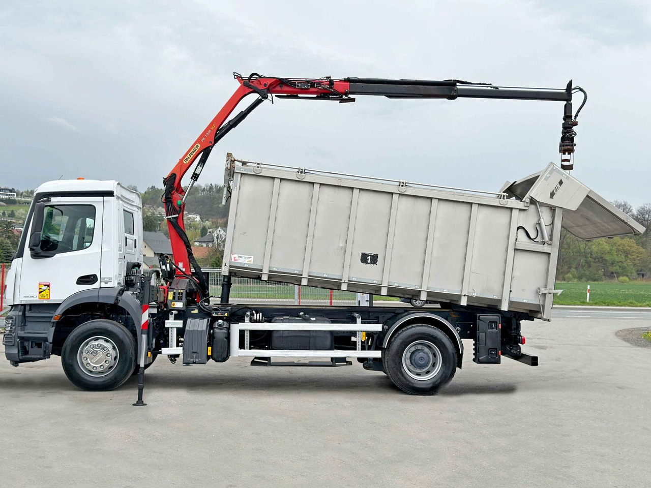 Mercedes-Benz AROCS 1830* KIPPER 5,00m * PK 7.501 SLD A + FUNK - Kipper, Autokran: das Bild 5 Mercedes-Benz AROCS 1830* KIPPER 5,00m * PK 7.501 SLD A + FUNK - Kipper, Autokran: das Bild 5
