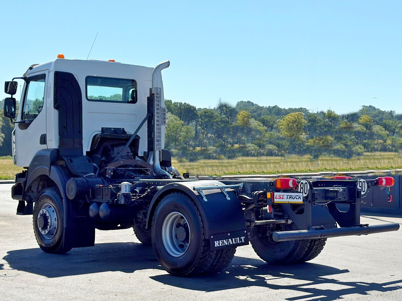 Renault KERAX 370 * FAHRGESTELL 4,55 m / 4x4*TOPZUSTAND - Fahrgestell LKW: das Bild 5 Renault KERAX 370 * FAHRGESTELL 4,55 m / 4x4*TOPZUSTAND - Fahrgestell LKW: das Bild 5