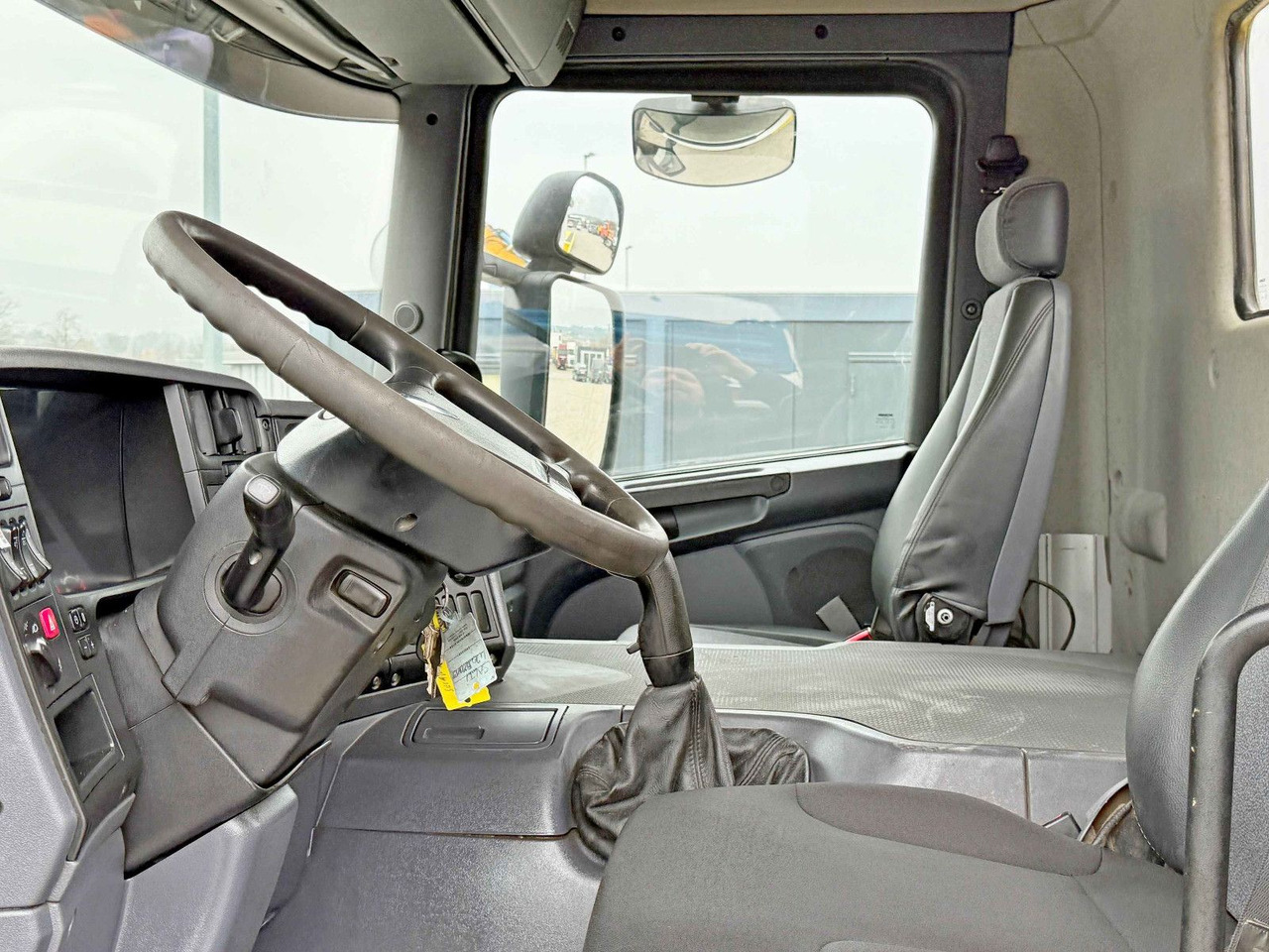 Abschleppwagen Scania P 270 * ABSCHLEPPWAGEN 9,15 m * TOPZUSTAND: das Bild 8