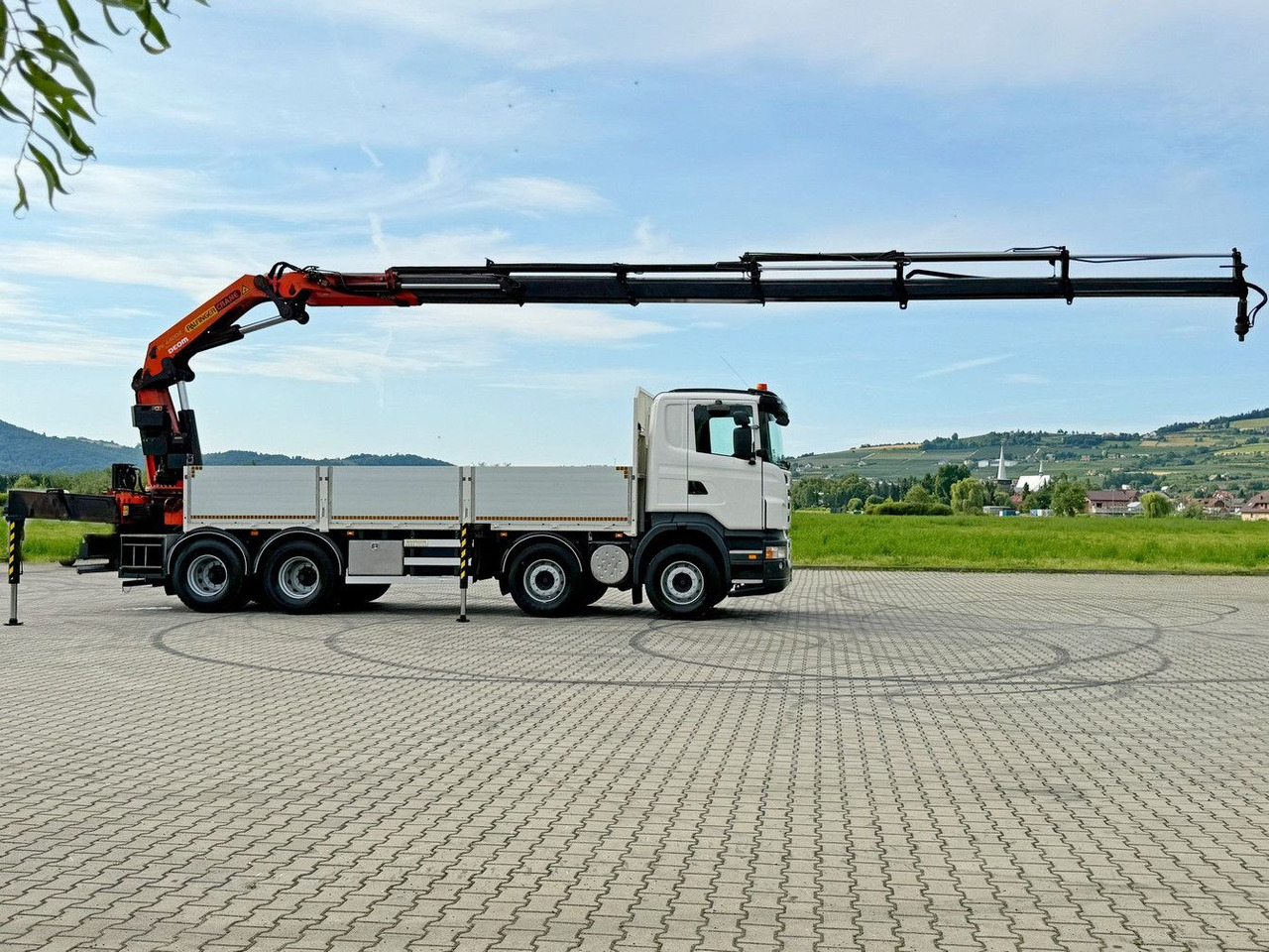 Scania R 420 PRITSCHE 6,47 m * PK 44002/FUNK * 8x4 /TOP - Autokran: das Bild 5 Scania R 420 PRITSCHE 6,47 m * PK 44002/FUNK * 8x4 /TOP - Autokran: das Bild 5