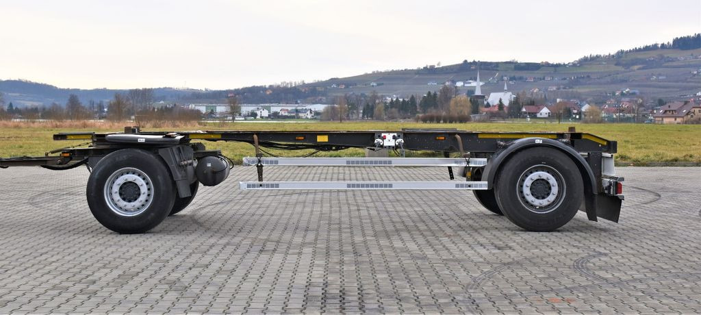 Schmitz Cargobull Anhänger 6,90m * TOPZUSTAND ! Schmitz Cargobull Anhänger 6,90m * TOPZUSTAND ! - Fahrgestell Anhänger: das Bild 4 Schmitz Cargobull Anhänger 6,90m * TOPZUSTAND ! Schmitz Cargobull Anhänger 6,90m * TOPZUSTAND ! - Fahrgestell Anhänger: das Bild 4