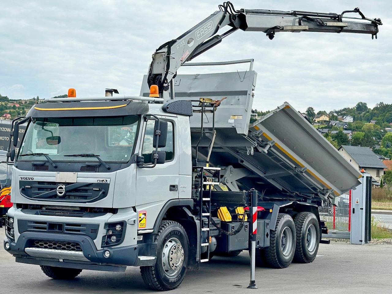 Volvo FMX 420 Kipper 5,10m *FASSI F155A.0.22+FUNK/6x4 - Kipper: das Bild 3 Volvo FMX 420 Kipper 5,10m *FASSI F155A.0.22+FUNK/6x4 - Kipper: das Bild 3