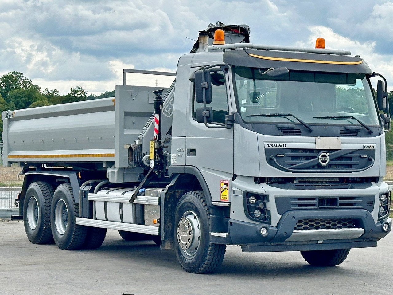 Volvo FMX 420 Kipper 5,10m *FASSI F155A.0.22+FUNK/6x4 - Autokran: das Bild 4 Volvo FMX 420 Kipper 5,10m *FASSI F155A.0.22+FUNK/6x4 - Autokran: das Bild 4