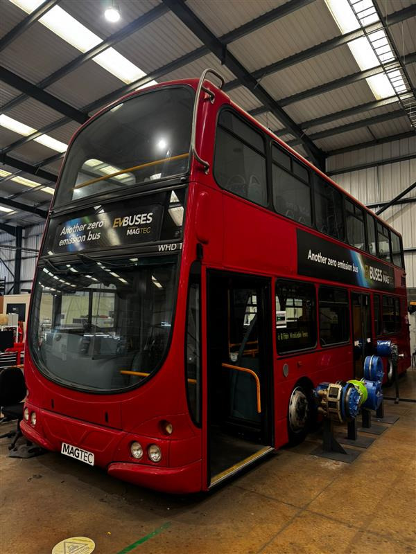 2008 Volvo Double Decker static classroom - Doppeldeckerbus: das Bild 1 2008 Volvo Double Decker static classroom - Doppeldeckerbus: das Bild 1