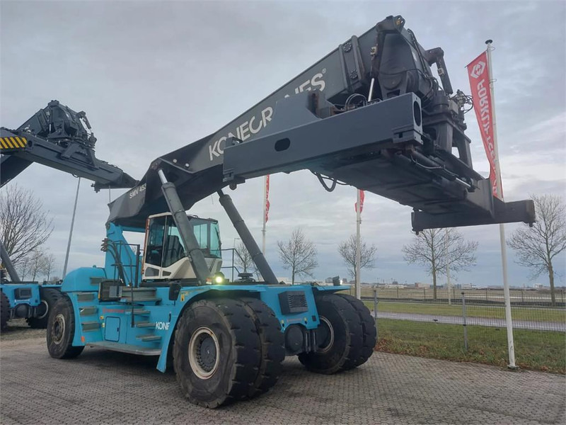 KONECRANES SMV 4531 TC5 - Reach stacker: das Bild 4 KONECRANES SMV 4531 TC5 - Reach stacker: das Bild 4