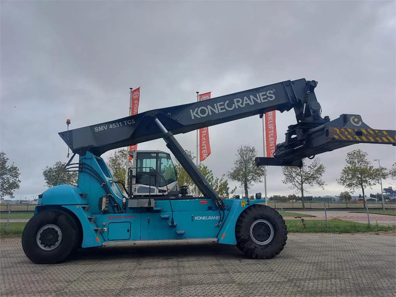 KONECRANES SMV 4531 TC5 - Reach stacker: das Bild 1 KONECRANES SMV 4531 TC5 - Reach stacker: das Bild 1