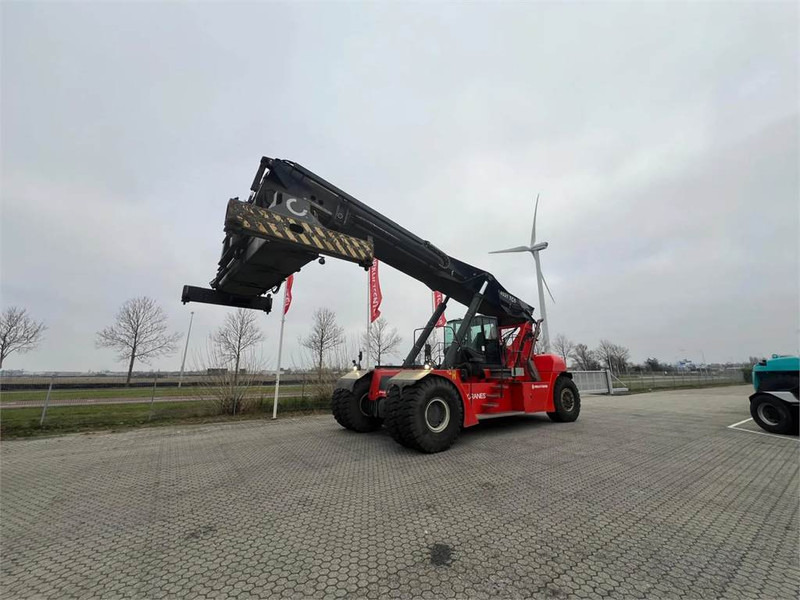 KONECRANES SMV 4531 TC5 - Reach stacker: das Bild 4 KONECRANES SMV 4531 TC5 - Reach stacker: das Bild 4