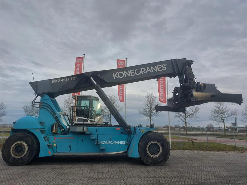 KONECRANES SMV 4531 TC5 - Reach stacker: das Bild 2 KONECRANES SMV 4531 TC5 - Reach stacker: das Bild 2