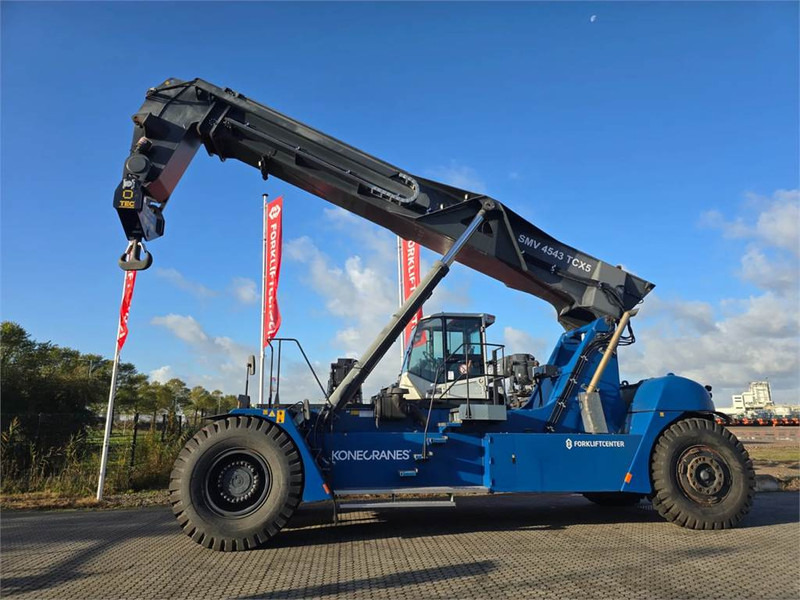KONECRANES SMV 4543 TCX5 - Reach stacker: das Bild 2 KONECRANES SMV 4543 TCX5 - Reach stacker: das Bild 2