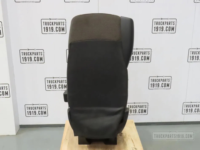 DAF 1844384 Bijrijdersstoel XF 106 - Sitz für LKW: das Bild 2 DAF 1844384 Bijrijdersstoel XF 106 - Sitz für LKW: das Bild 2