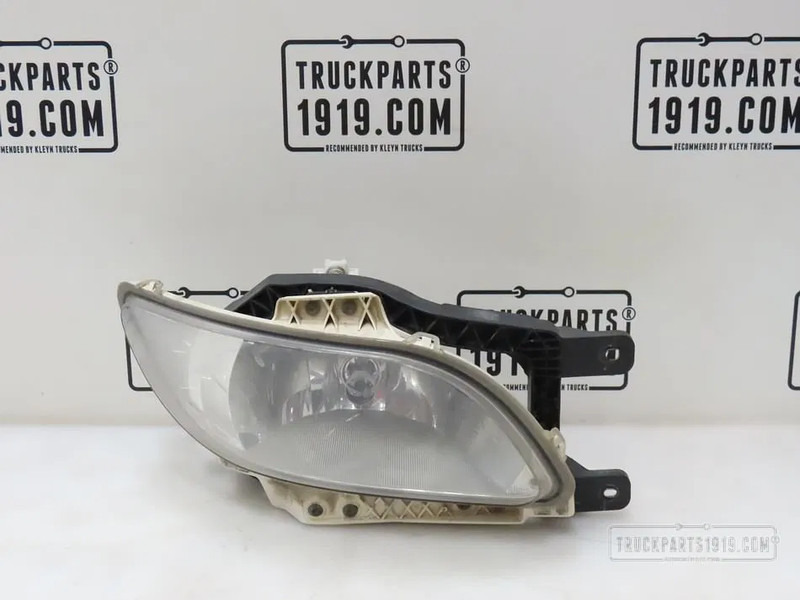 DAF 2032706 Lighting Mistlamp Re. - Nebelscheinwerfer für LKW: das Bild 1 DAF 2032706 Lighting Mistlamp Re. - Nebelscheinwerfer für LKW: das Bild 1