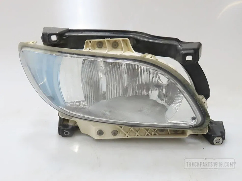 DAF Lighting Mistlamp Re. DAF - Nebelscheinwerfer für LKW: das Bild 1 DAF Lighting Mistlamp Re. DAF - Nebelscheinwerfer für LKW: das Bild 1