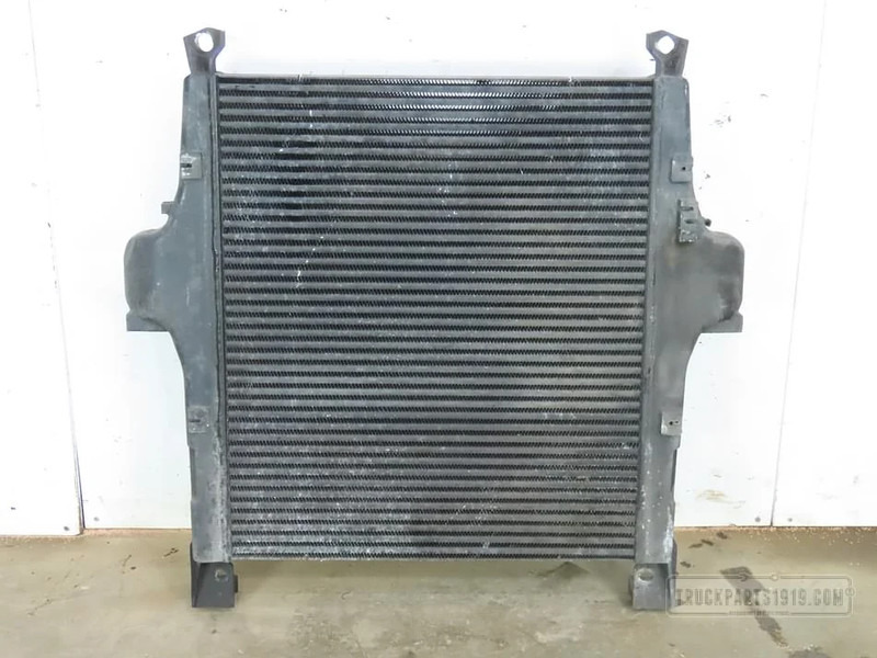 Iveco Cooling System Interkoeler Iveco - Kühler für LKW: das Bild 2 Iveco Cooling System Interkoeler Iveco - Kühler für LKW: das Bild 2