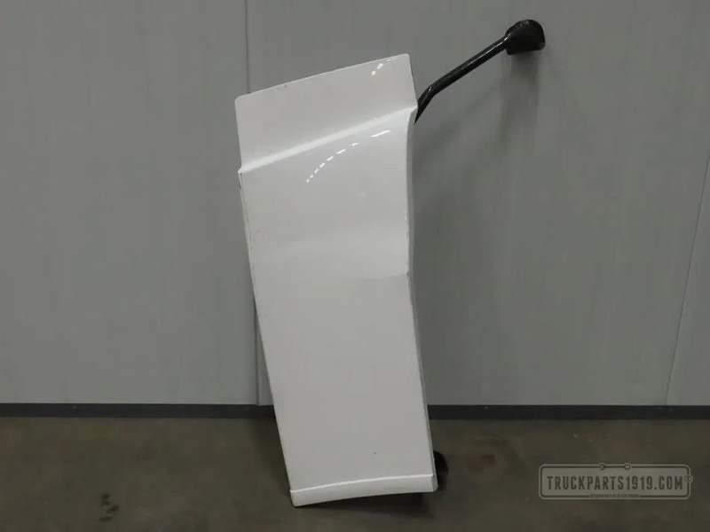 MAN Body & Chassis Parts Zijfender Re. Used - Aeropack/ Spoiler für LKW: das Bild 1 MAN Body & Chassis Parts Zijfender Re. Used - Aeropack/ Spoiler für LKW: das Bild 1