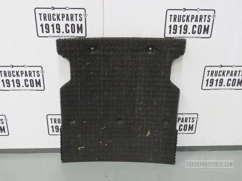 Volvo 21124668 Splash guard muguard - Karosserie und Außen für LKW: das Bild 2 Volvo 21124668 Splash guard muguard - Karosserie und Außen für LKW: das Bild 2