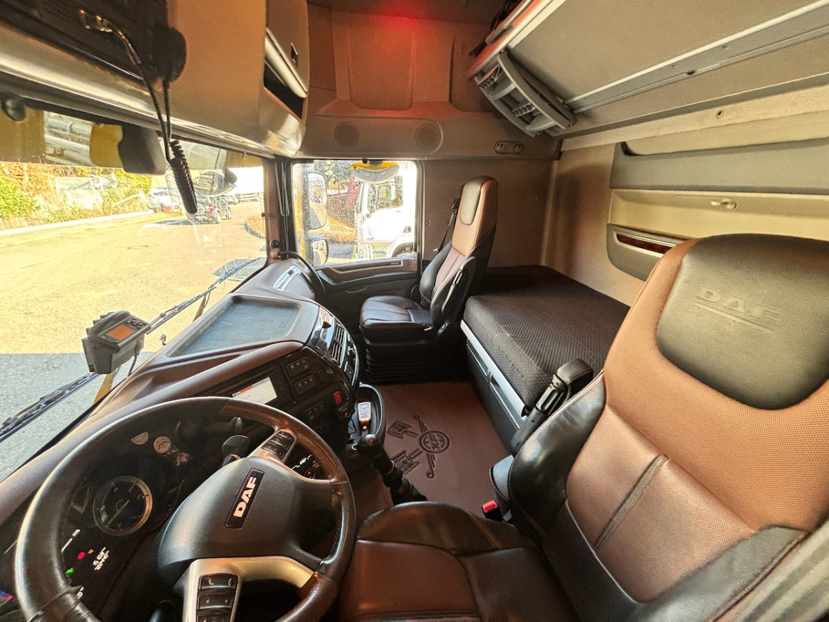 DAF FAN XF 530 LTD - Plane LKW: das Bild 5 DAF FAN XF 530 LTD - Plane LKW: das Bild 5